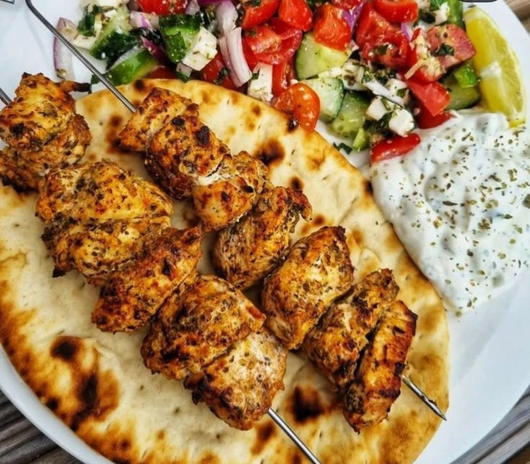 Çamlıca Etli Ekmek Izgara Salonu